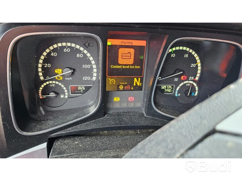 Lastbil MERCEDES-BENZ 963-4-C 2013 Krockskadad