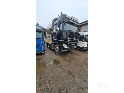 Lastbil MERCEDES-BENZ 963-4-C 2013 Krockskadad