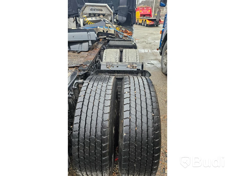 Lastbil MERCEDES-BENZ 963-4-C 2013 Krockskadad