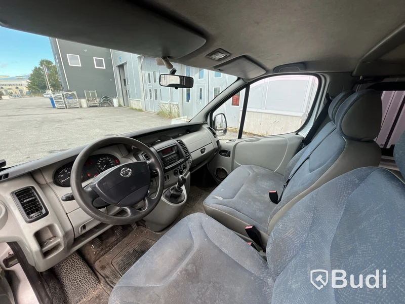 Skåpbil Nissan Primastar Combi 2.5 dCi -2006 | Manuell | 135hk