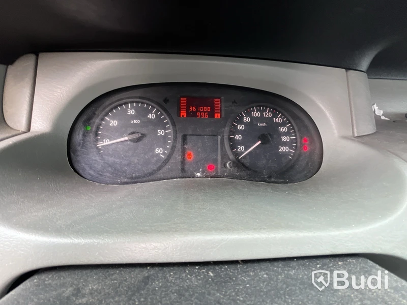 Skåpbil Nissan Primastar Combi 2.5 dCi -2006 | Manuell | 135hk