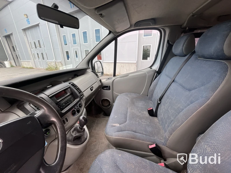 Skåpbil Nissan Primastar Combi 2.5 dCi -2006 | Manuell | 135hk