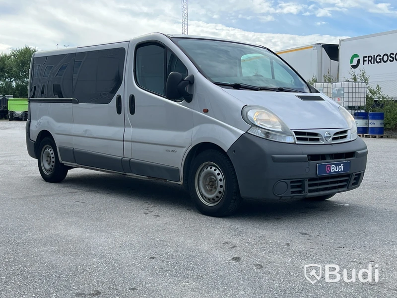 Skåpbil Nissan Primastar Combi 2.5 dCi -2006 | Manuell | 135hk