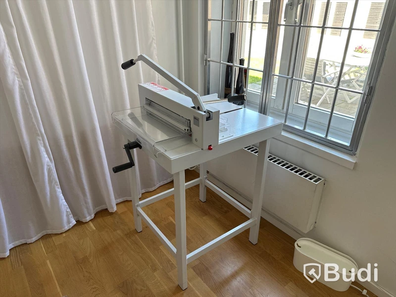Skärmaskin IDEAL 4305 Guillotine