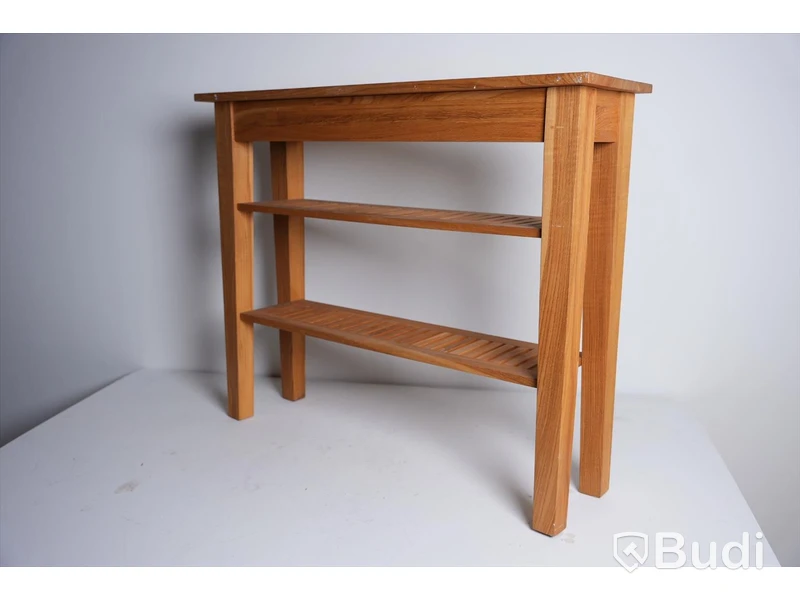 Sideboard - ek. 110x32+91 cm.