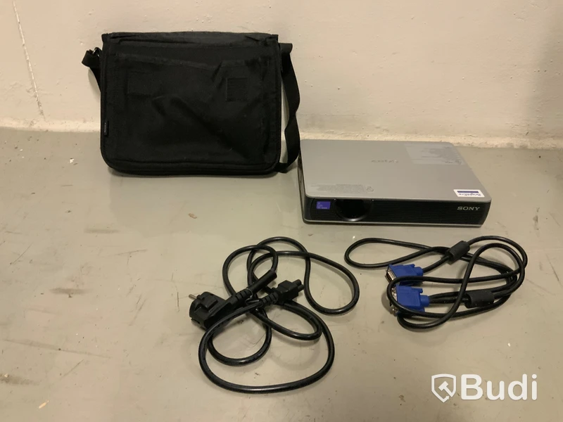 Projektor Sony VPL-MX20 i väska med sladdar