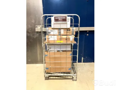 Parti med reklamerade köksfläktar/spiskåpor. Kan användas för reservdelar. Obs! Okänd funktion, delar kan saknas.