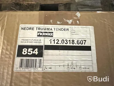Parti med reklamerade skorstenar. Kan användas för reservdelar. Obs! Okänd funktion, delar kan saknas.