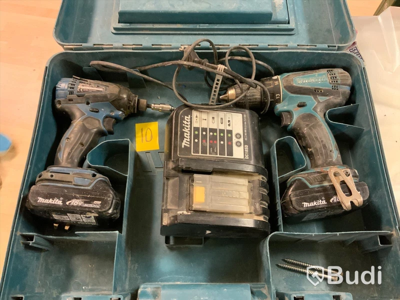 Makita 2 st Skruvdragare DLX 2014Kit 2 st 18 Volt, batteri och laddare