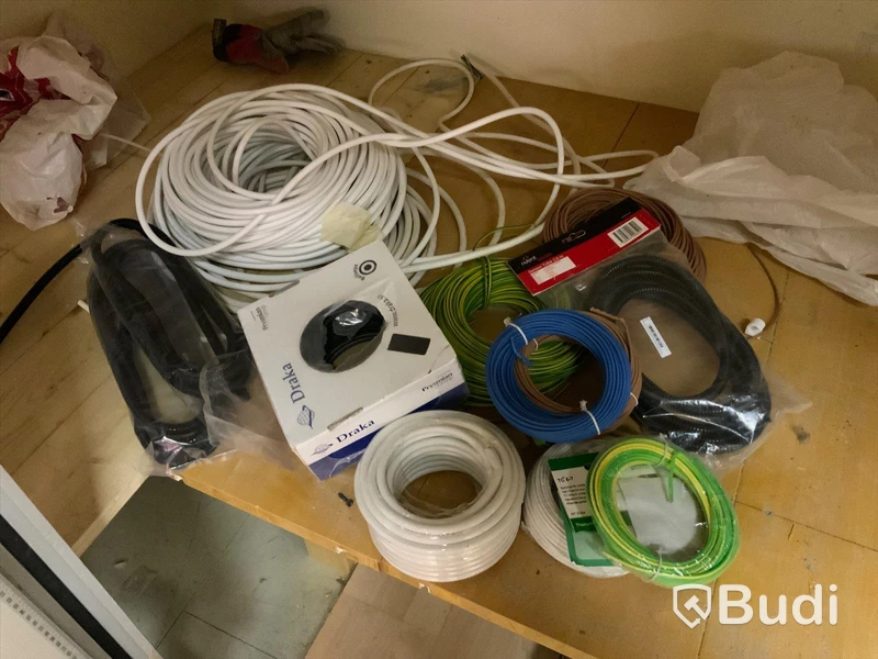 Elmaterial diverse blandat installation mm