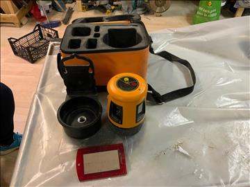 LASER Krysslaser QEO. FENNEL med fodral och fäste
