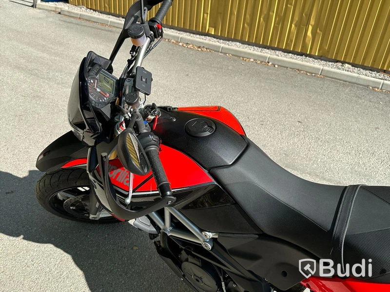 Motorcykel Aprilia Dorsoduro 1200-2012 | ABS | 128hk
