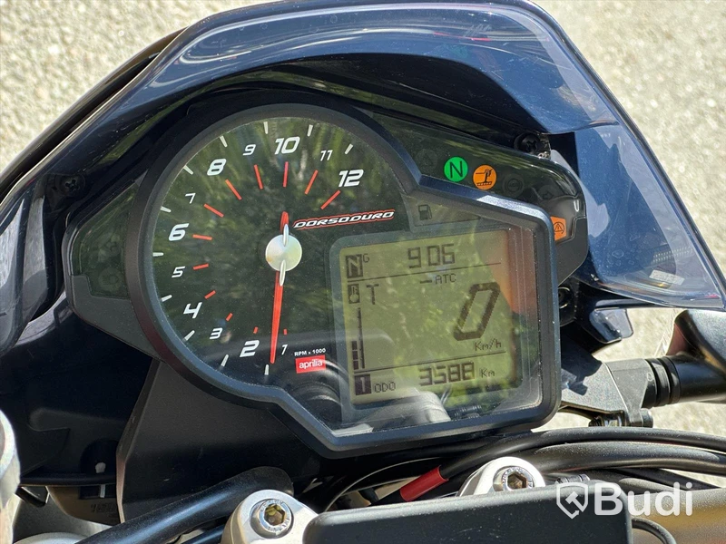 Motorcykel Aprilia Dorsoduro 1200-2012 | ABS | 128hk
