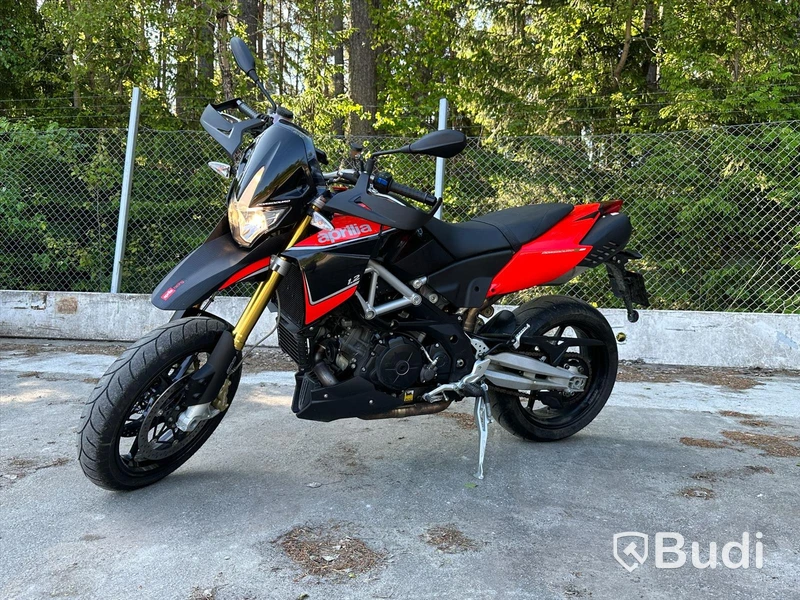 Motorcykel Aprilia Dorsoduro 1200-2012 | ABS | 128hk