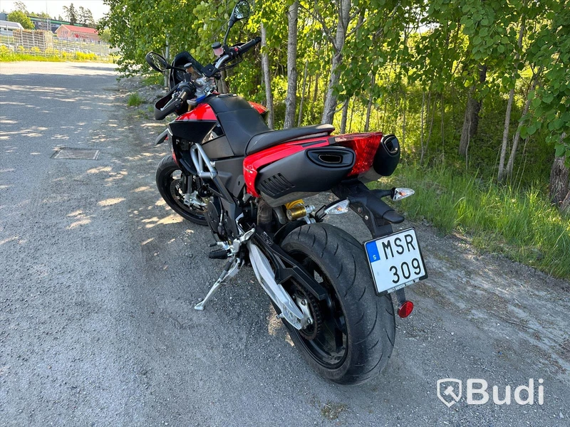 Motorcykel Aprilia Dorsoduro 1200-2012 | ABS | 128hk