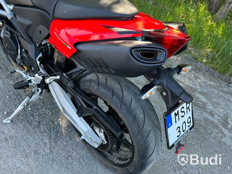 Motorcykel Aprilia Dorsoduro 1200-2012 | ABS | 128hk