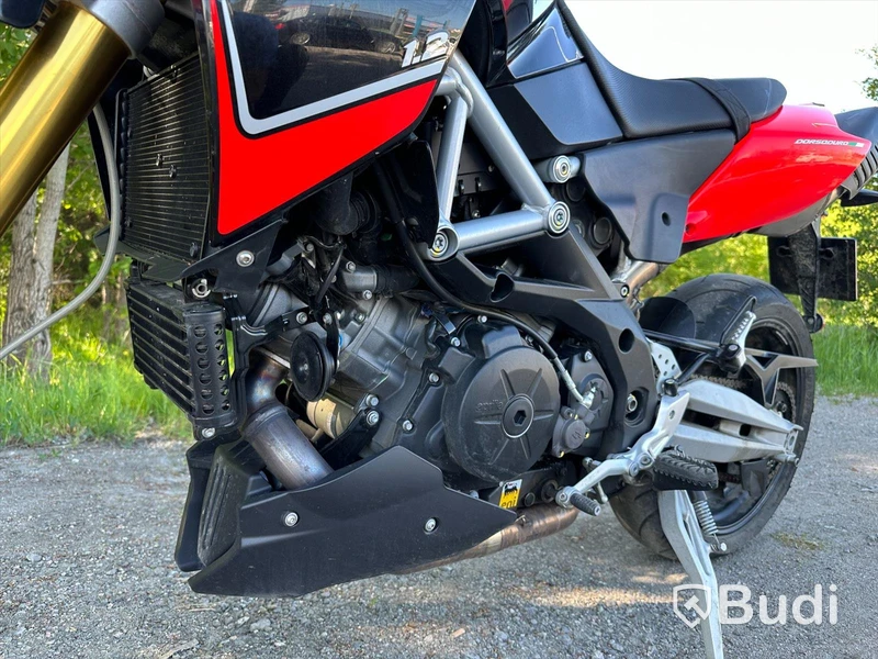 Motorcykel Aprilia Dorsoduro 1200-2012 | ABS | 128hk