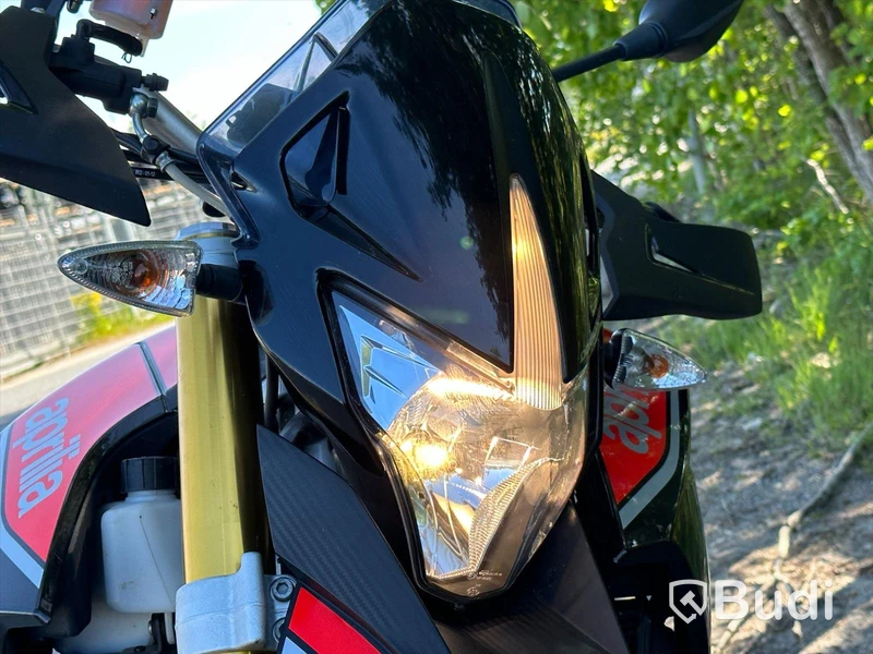 Motorcykel Aprilia Dorsoduro 1200-2012 | ABS | 128hk