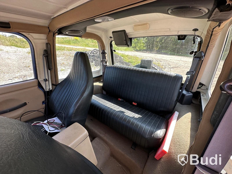 Jeep Wrangler 4.0 V6 TJ-1999 | Automat | Vinch | Nybesiktigad