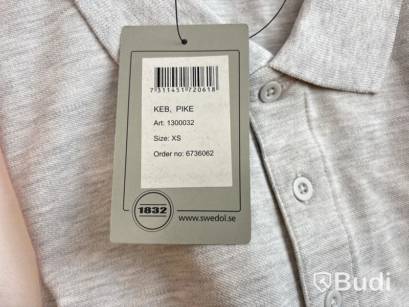 4 st. PIKÉT T-SHIRTS GESTO, KEB, LJUSGRÅ OCH RÖD STL. XS