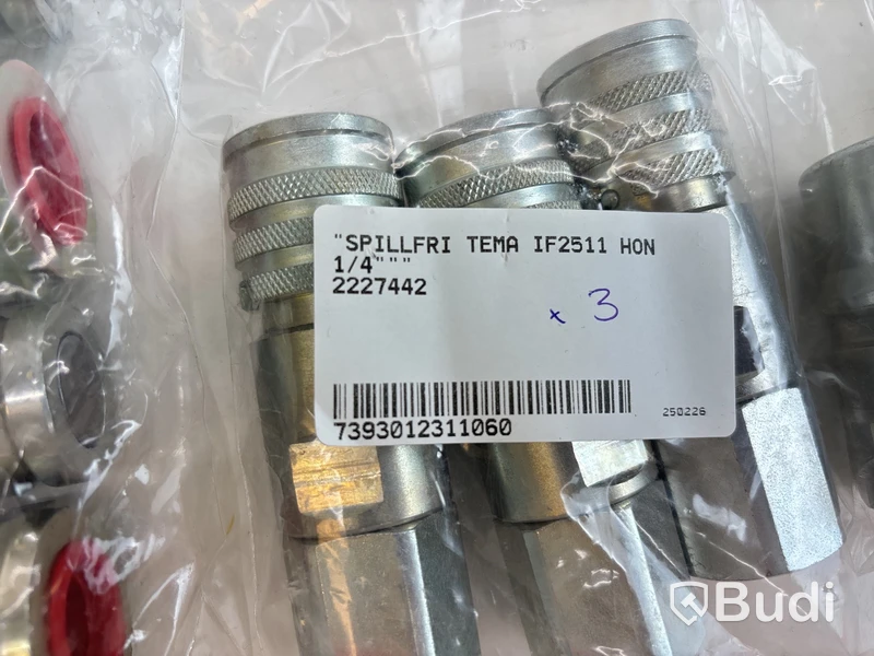 Parti med diverse kopplingar, olika modeller