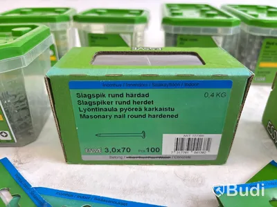 Parti med spik, skruv, vinkelkrok m.m från Essve