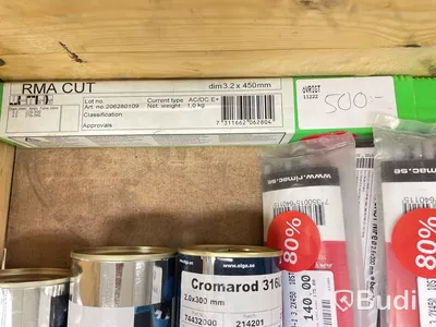 Parti med svetselektroder, olika märken och modeller