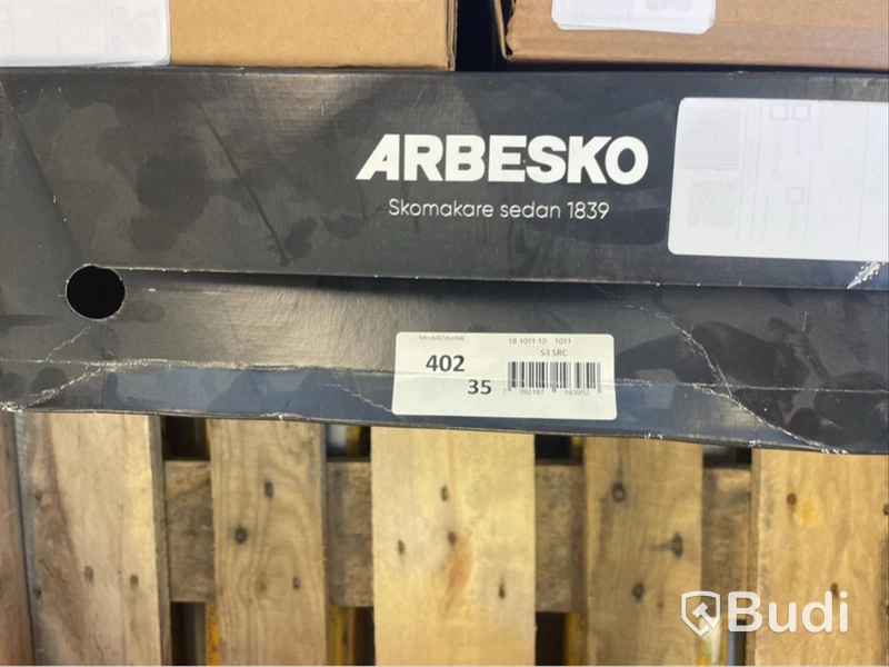 Parti med Arbetsskor, olika märken och modeller, 8 par, stl. 35