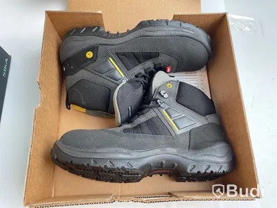 1 par Sandaler Sika motion och 1 par skydds- och arbetsskor Jalas, stl. 44