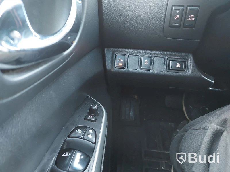 Nissan King Cab Navara 2.3 dCi 4x4 aut (190hk) - 2016 lätt lastbil
