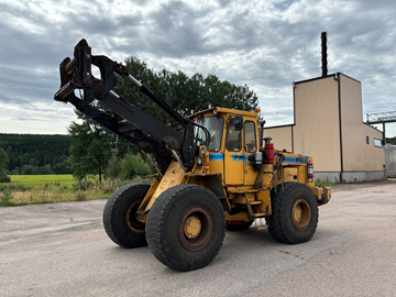 Hjullastare Volvo L90 | 26230h | 1989