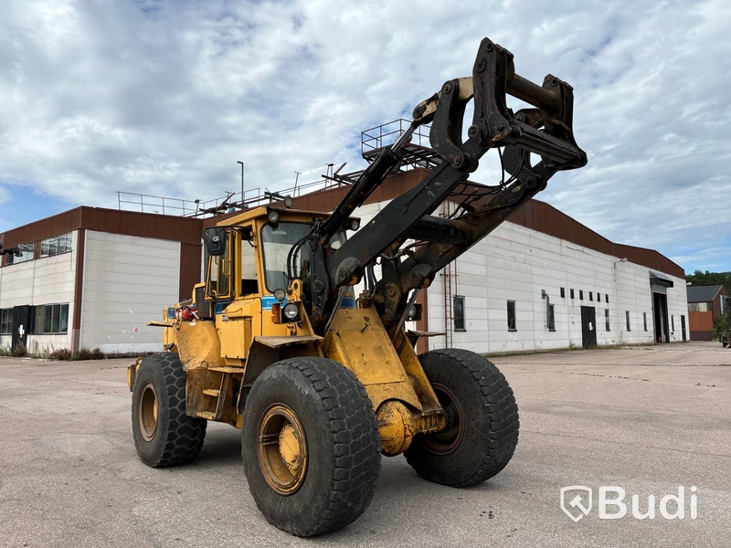 Hjullastare Volvo L90 | 26230h | 1989