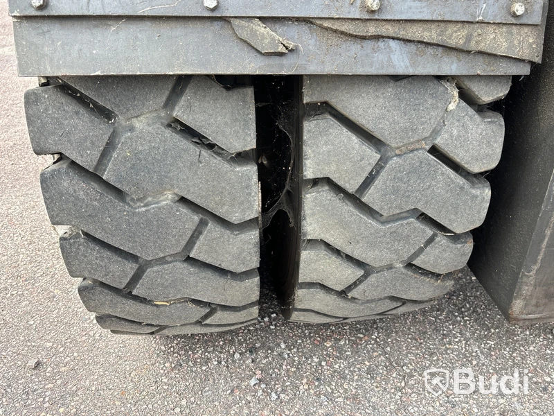 Motviktstruck Kalmar DCD 120-6 | 41675h | 1998
