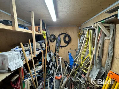 Container, 20 fot inklusive innehåll