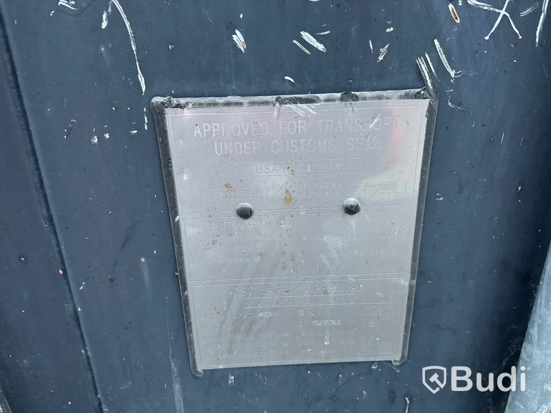Container, 20 fot inklusive innehåll
