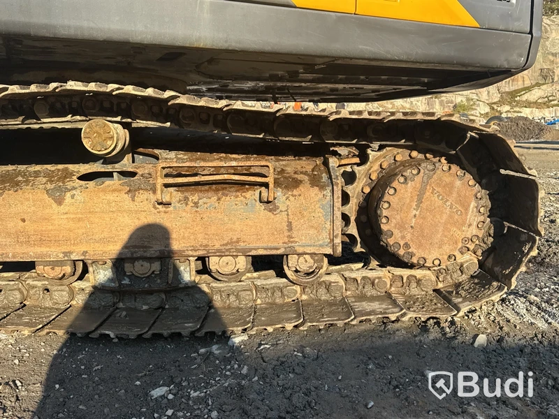Bandgrävmaskin Volvo EC250EL 6415h -19