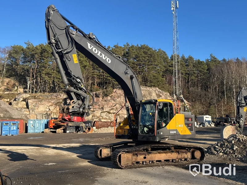 Bandgrävmaskin Volvo EC250EL 6415h -19