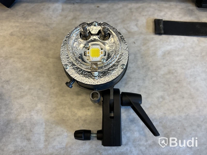 Mobilt blixtsystem Elinchrom ELB 400