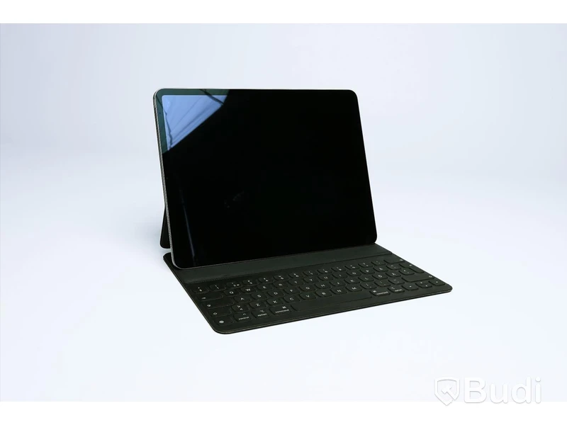 iPad - 12.9 tum , Apple, fjärde generationen, 128 GB, inkl smart keyboard.