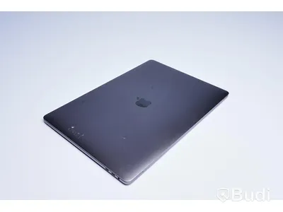 Macbook pro - 15 tum, 2018, Apple, 256 GB HD, 16 GB Core 17 2,2 GHz, inkl laddare.