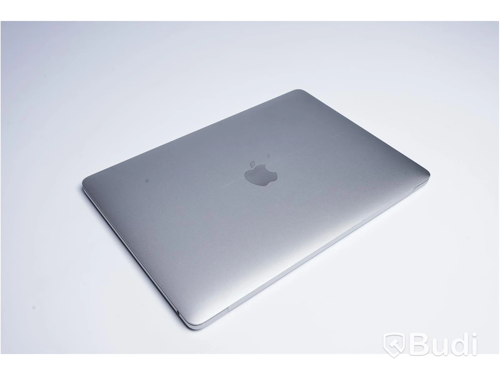 MacBook Pro - Apple, 2017.