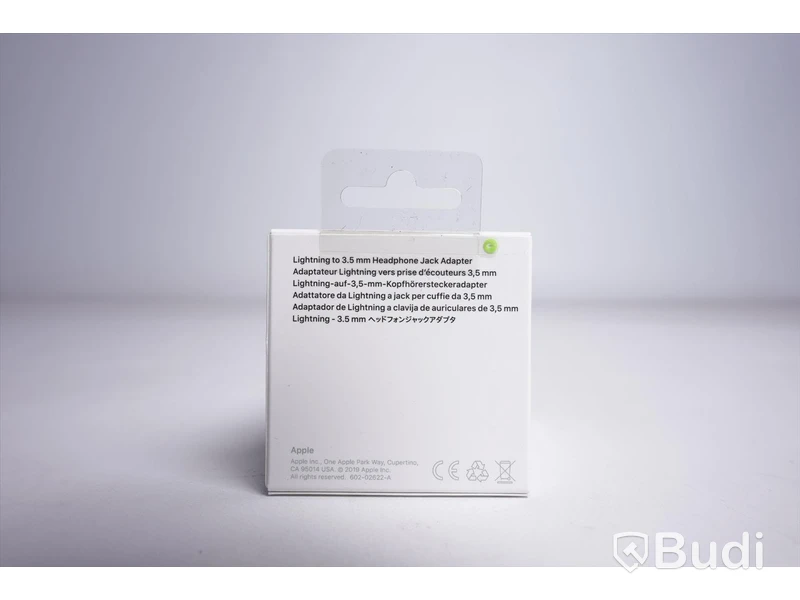 Adapter 3st - Apple Lightning to Headphone Jack. Ny, Obruten förpackning.