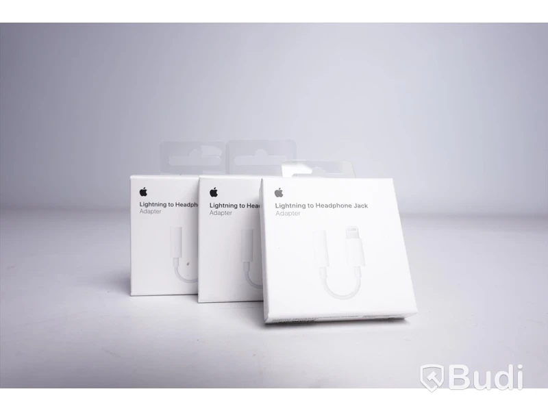 Adapter 3st - Apple Lightning to Headphone Jack. Ny, Obruten förpackning.