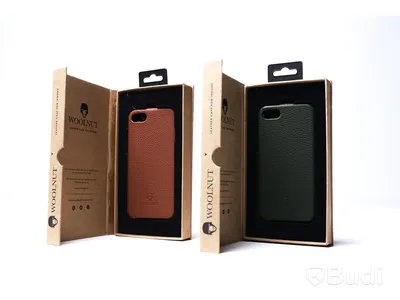 4 st. Skydd till iPhone Woolnut Leather Case for iPhone SE 2nd gen. Obruten förpackning.