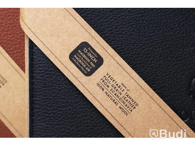 Skydd till Macbook 3st - Woolnut Leather Sleeve for Macbook 16" och 13". Ny, Obruten förpackning.