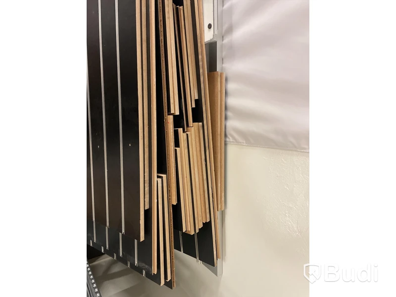 Spårpanel parti över 30 paneler i olika storlekar ink div spjut