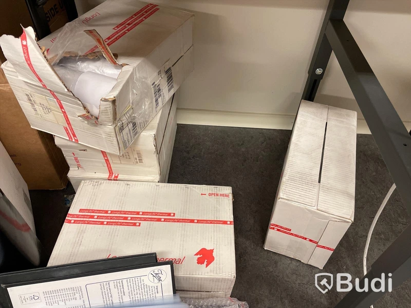 5 kartonger med 30 kvittorullar i varje.