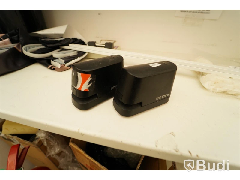 2st elektriska häftmaskiner