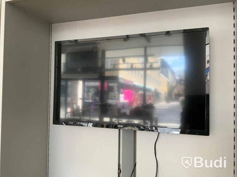 Philips TV Skärm ca 30 tum saknar fjärrkontroll