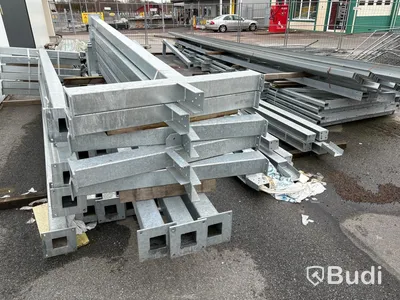 Garagehall med 14 portar - (52,5 x 10 m)